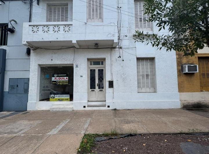Oficina comercial · 144m²