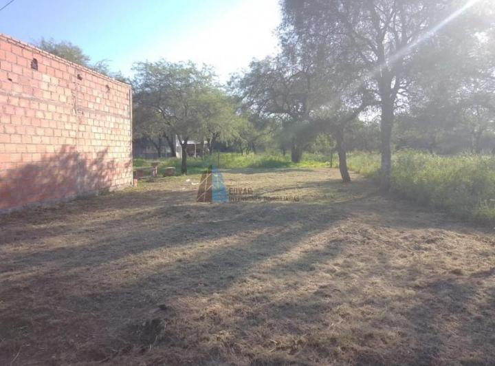 Terreno · 300m²