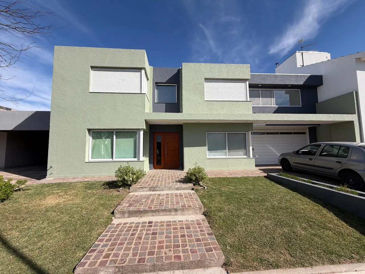 ALQUILER CATEG 3 DORM PILETA VIGILA 24 HS B° 7 SOLES (VERANDAS)