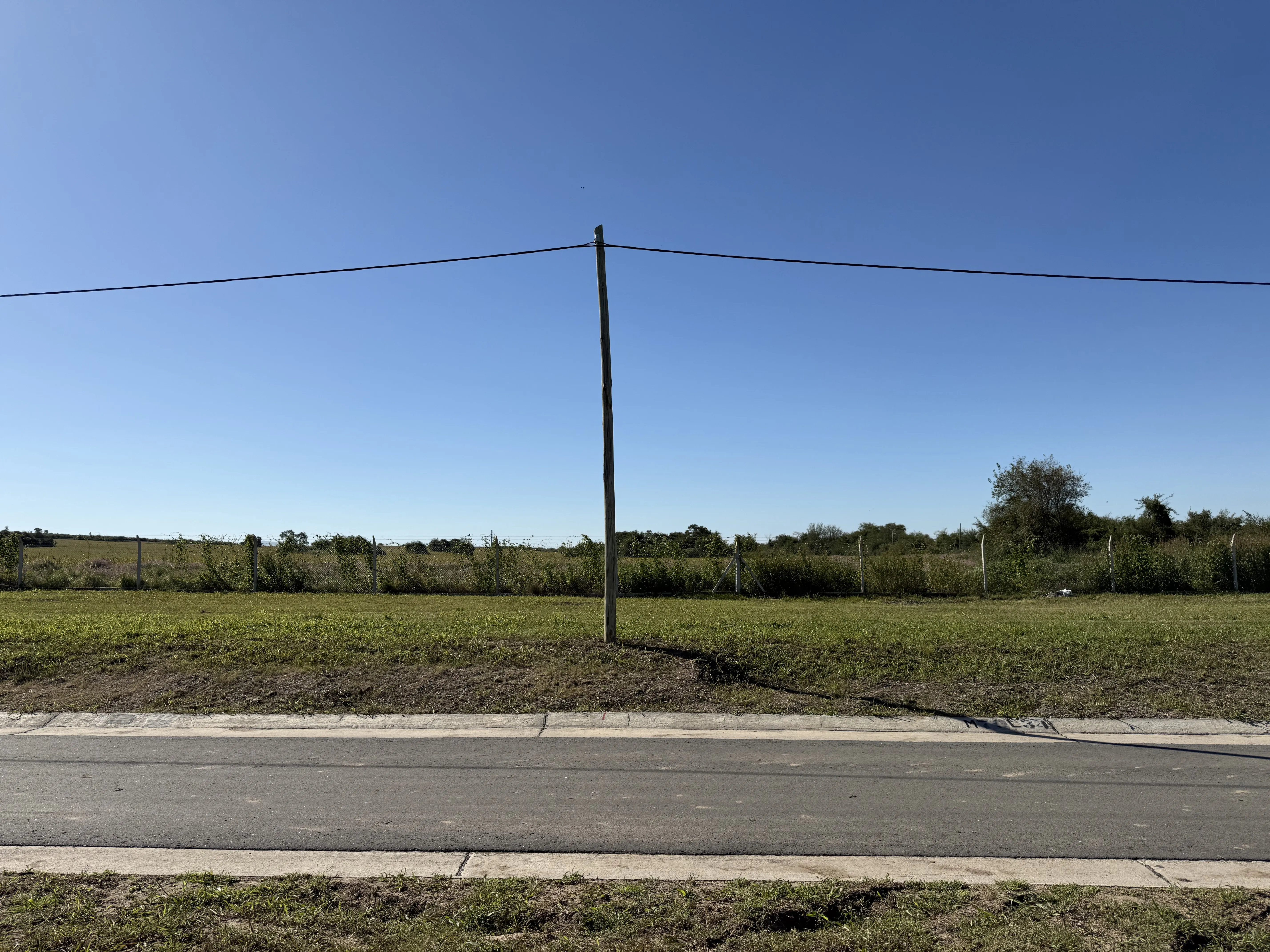 Dos Lotes Contiguos - Docta Central - Residencial - Sin Obras Pagas