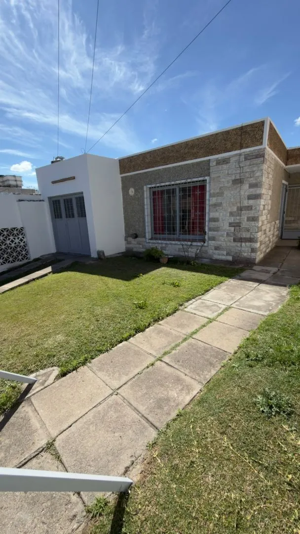 Casa en alquiler - Empalme
