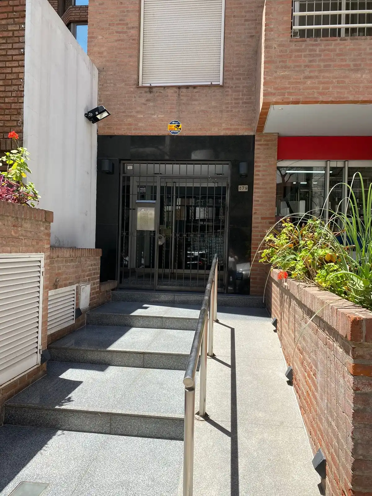 Alq. Dpto. 2 dorm. Nva Cba AMOBLADO