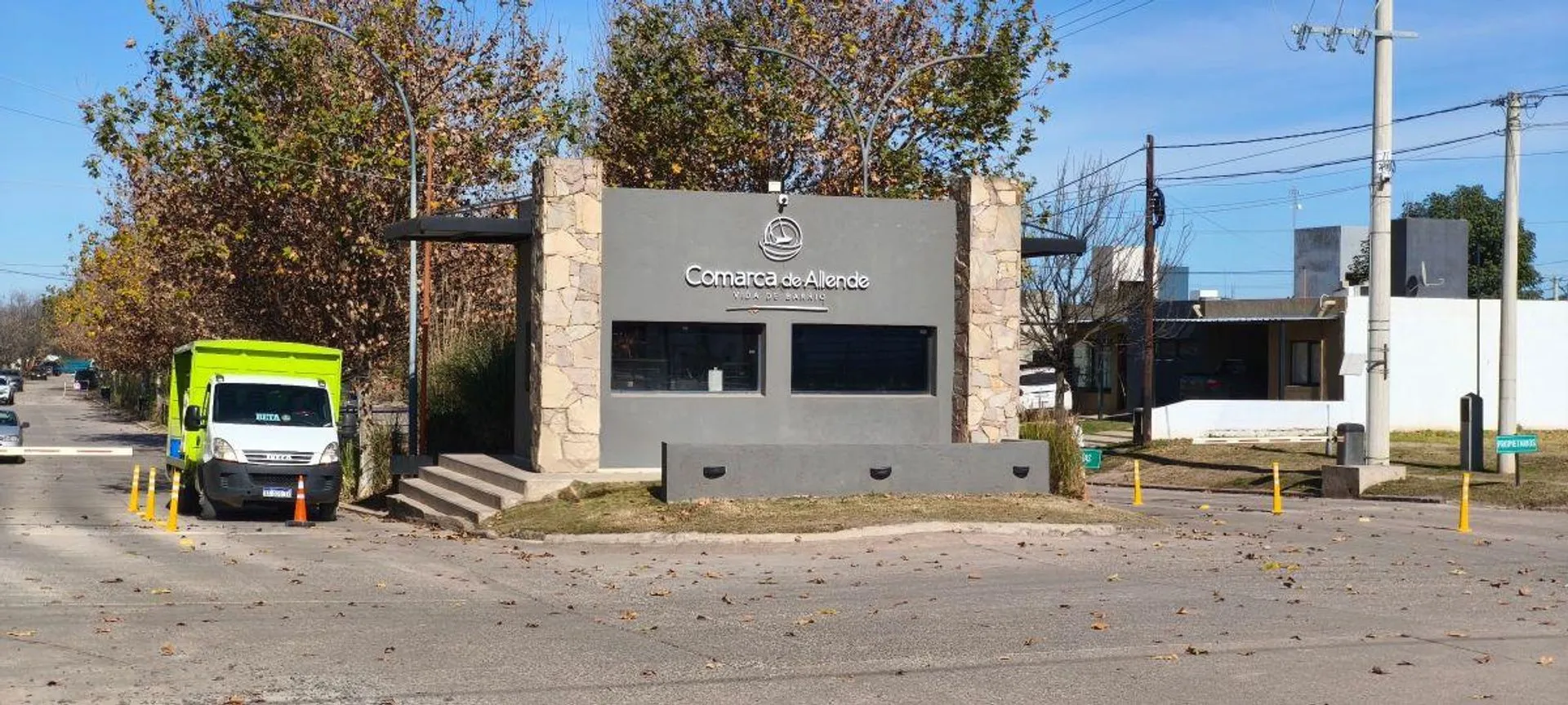 LOTE TERRENO 362 M2 VILLA ALLENDE CORDOBA Bº CERRADO COMARCA DE ALLENDE FRENTE SHOPPING INVERSION VENTA