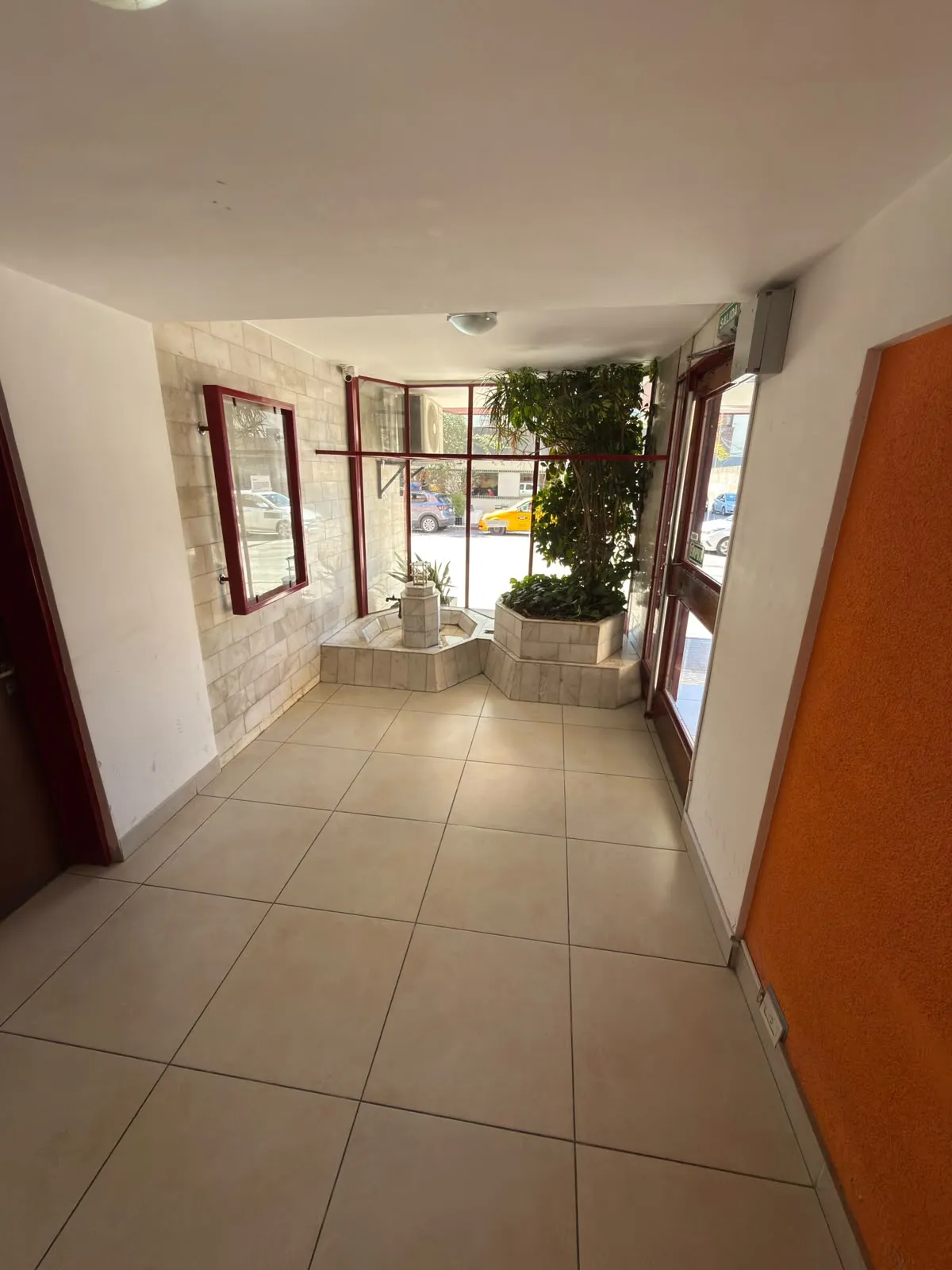 VENDE Departamento Centro AMOBLADO Y EQUIPADO