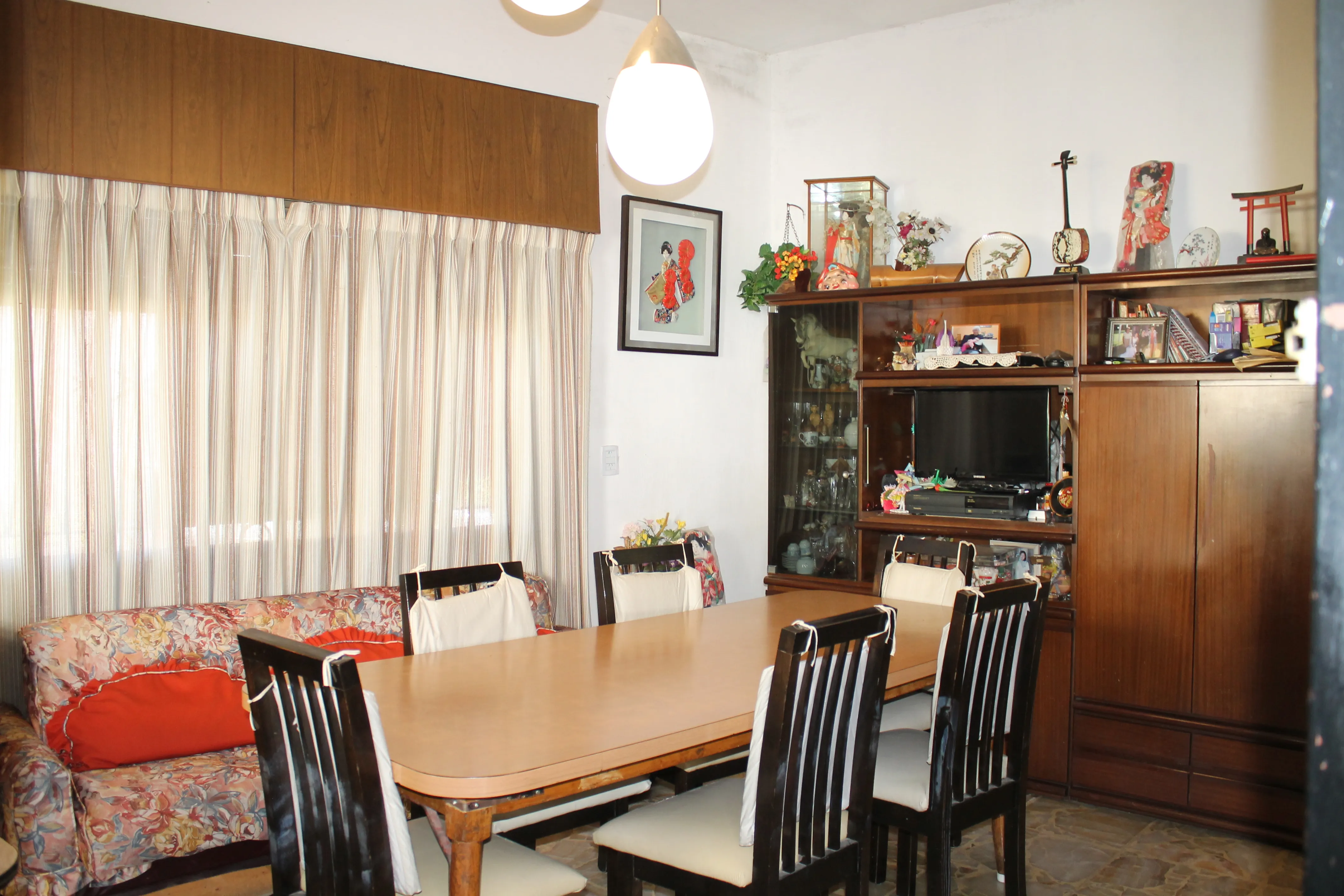 Casa Venta 3 ambientes con Local, Patio, Deposito y Terraza- Ituzaingó