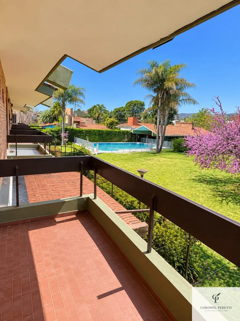 DUPLEX EN VENTA APTO CREDITO EN BARRIO SANTA RITA