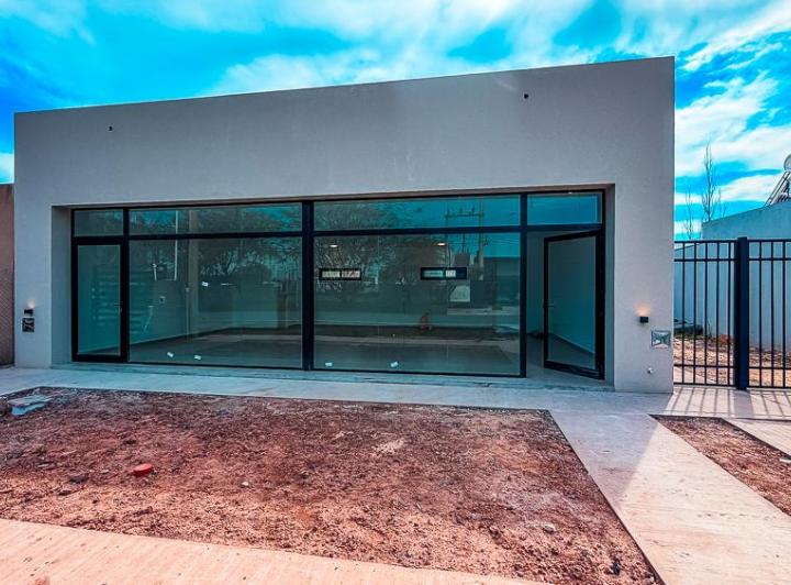 Local comercial · 80m² · 2 Ambientes