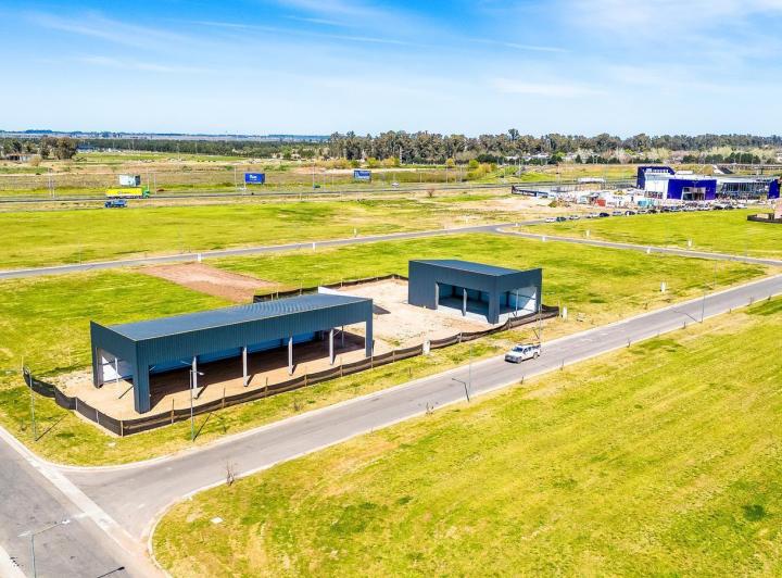 Local comercial · 330m²