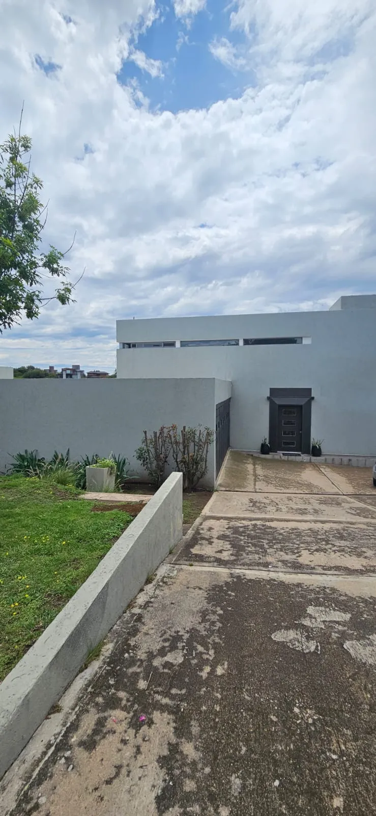 B° Estancia Q2, Casa disponible para ingreso inmediato
