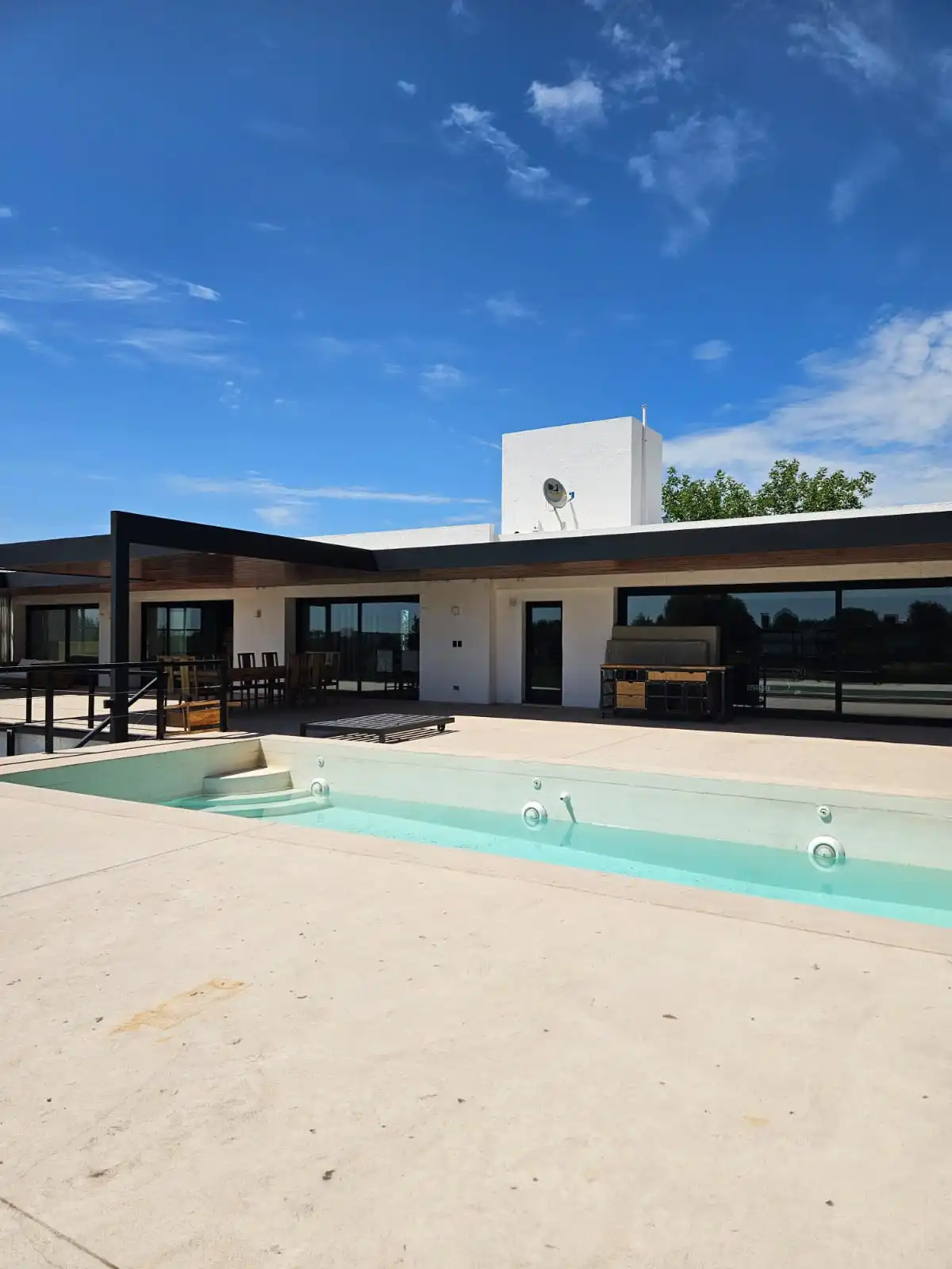 Estancia Q2, casa en VENTA