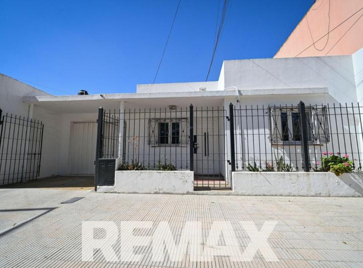Casa · 112m² · 4 Ambientes · 1 Cochera