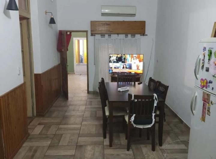 Casa · 130m² · 5 Ambientes · 1 Cochera
