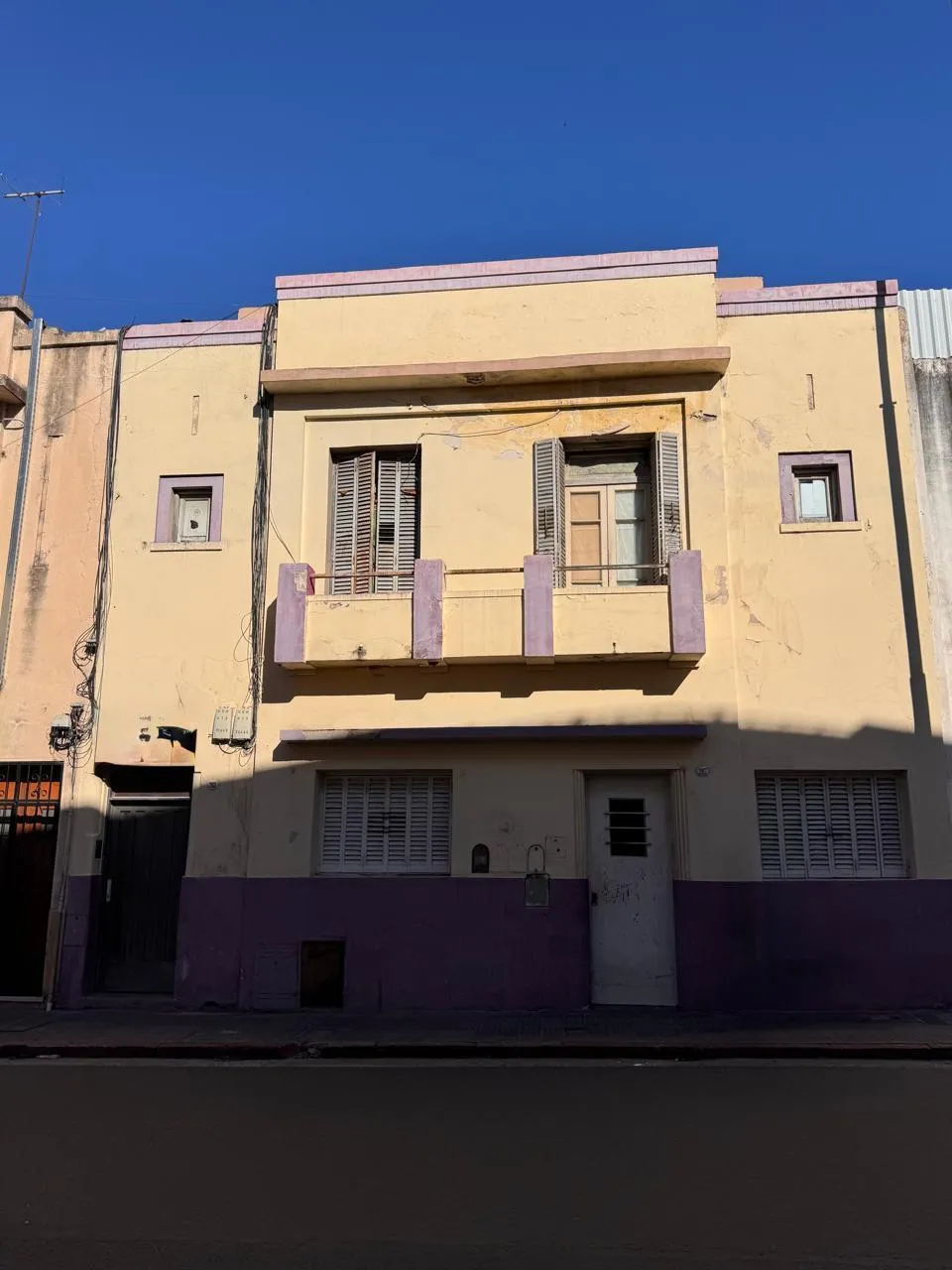 Casa ideal Residencia, Oficinas, Consultorios