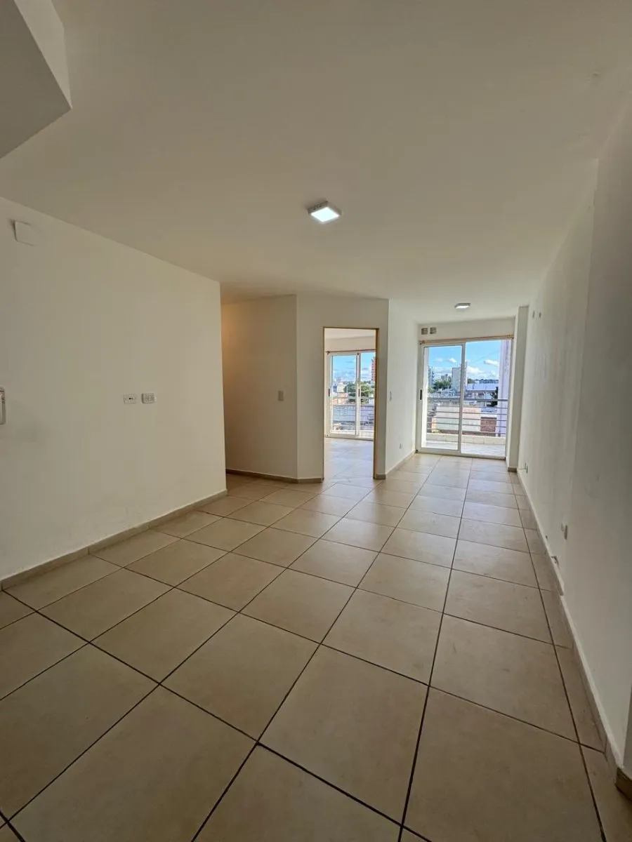 Departamento 1 Dormitorio con Balcon Externo en Venta - Alto Alberdi