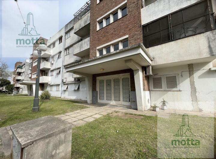 Departamento · 70m² · 4 Ambientes · 2 Cocheras