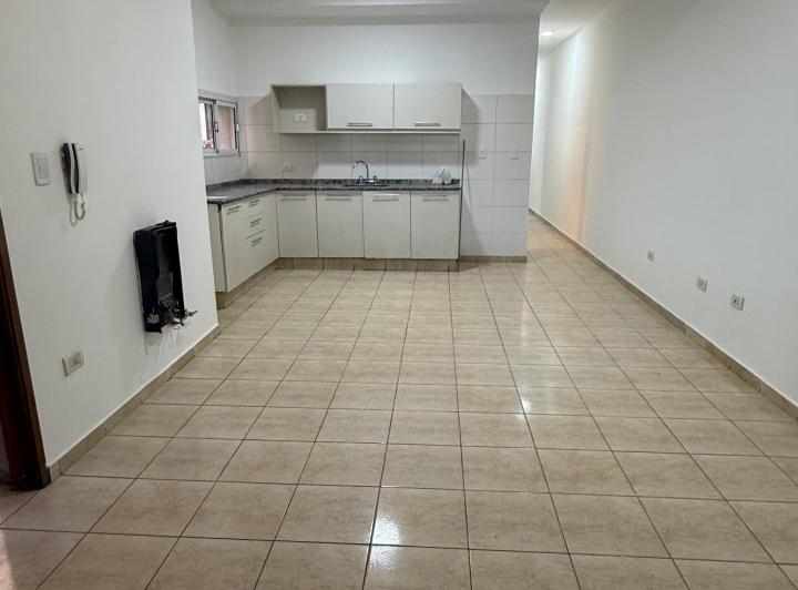 Departamento · 65m² · 4 Ambientes · 1 Cochera