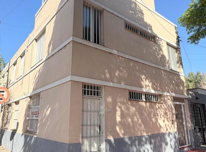 Departamento · 90m² · 4 Ambientes · 1 Cochera