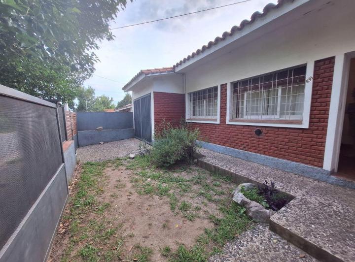Casa · 120m² · 5 Ambientes · 1 Cochera