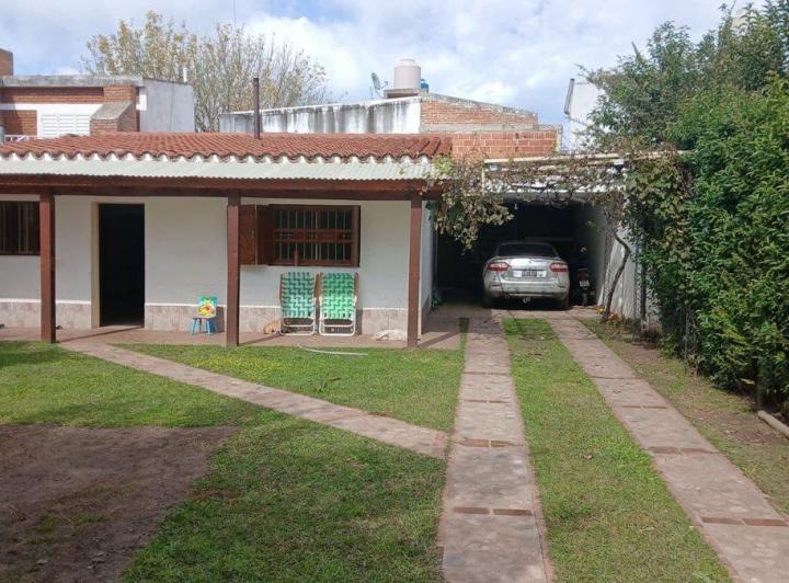 Casa · 139m² · 3 Ambientes · 1 Cochera