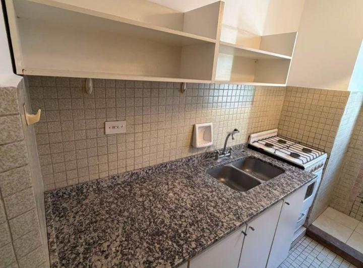 Departamento · 70m² · 4 Ambientes · 1 Cochera
