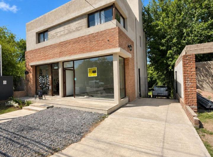 Departamento · 70m² · 4 Ambientes · 1 Cochera