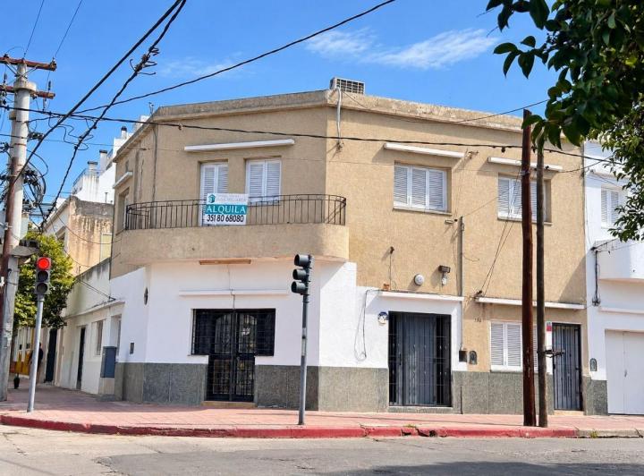 Casa · 95m² · 5 Ambientes