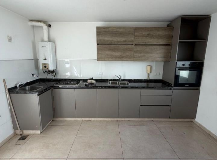 PH · 110m² · 5 Ambientes · 1 Cochera