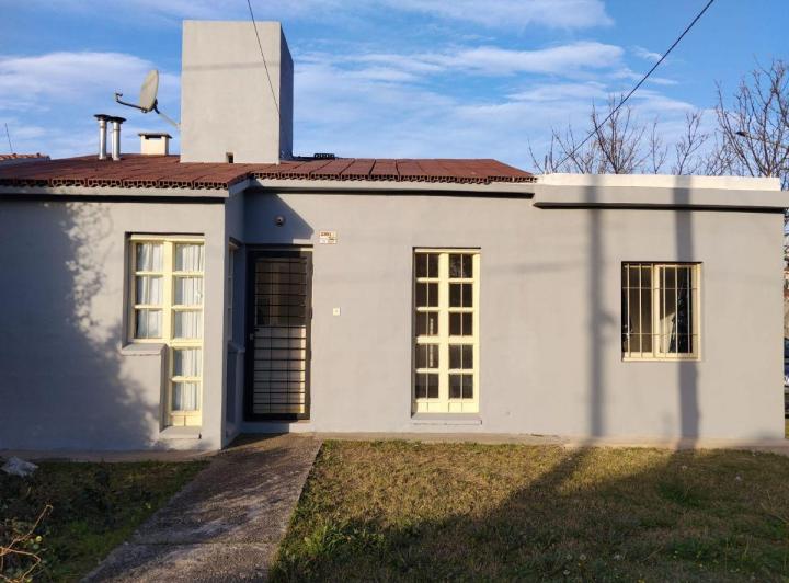 Casa · 90m² · 4 Ambientes · 1 Cochera