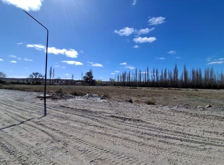 Terreno · 300m²