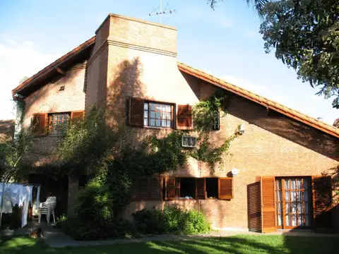 Casa en Venta en Barrio Corimayo, Burzaco