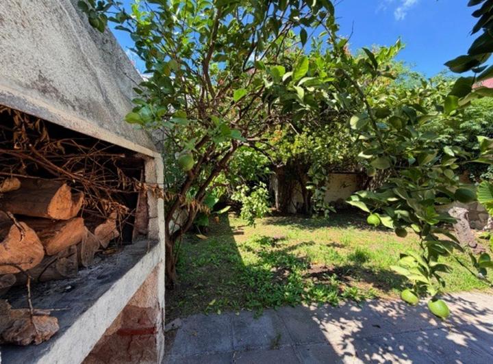 Casa · 165m² · 4 Ambientes · 3 Cocheras
