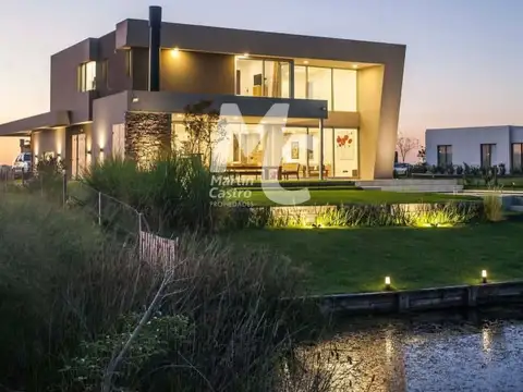 Casa en Venta en Puertos - Muelles, Countries y Barrios Cerrados en Escobar