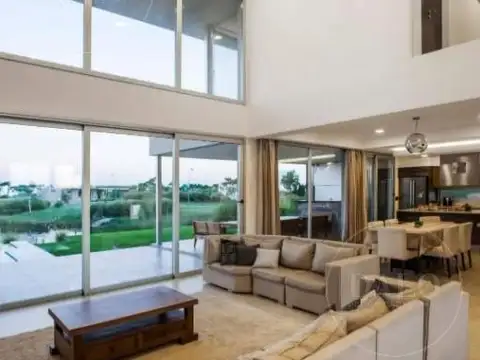 Casa en Venta en Puertos - Muelles, Countries y Barrios Cerrados en Escobar