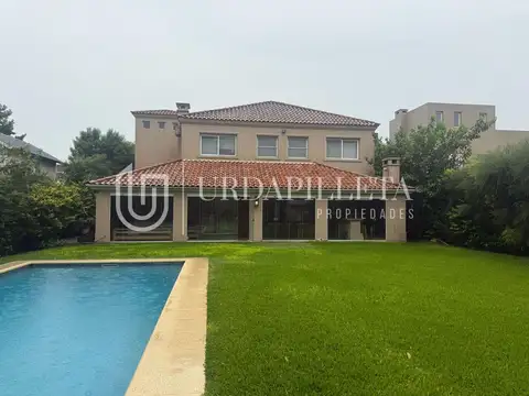 Casa en Venta en La Lomada De Pilar, Countries y Barrios Cerrados en Pilar