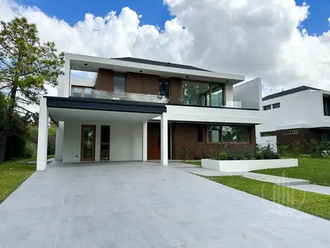 Casa en Venta en Countries y Barrios Cerrados en Esteban Echeverria, Partido de Esteban Echeverría