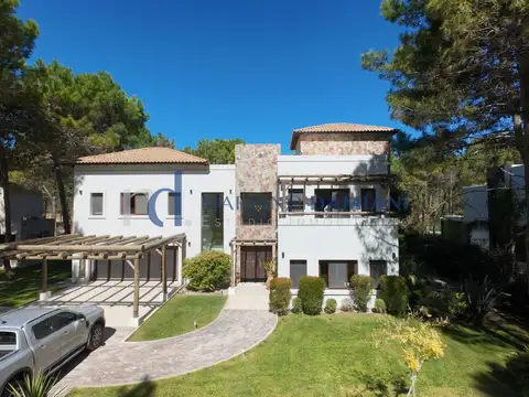 Casa en Venta en La Herradura, Countries y Barrios Cerrados en Pinamar