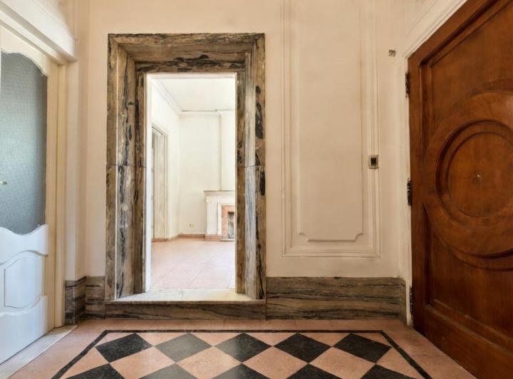 Casa · 397m² · 15 Ambientes · 2 Cocheras