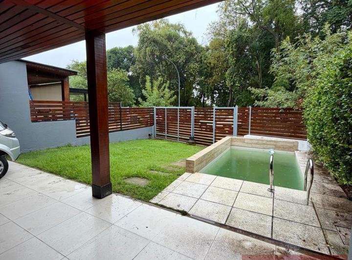 Casa · 146m² · 5 Ambientes · 1 Cochera