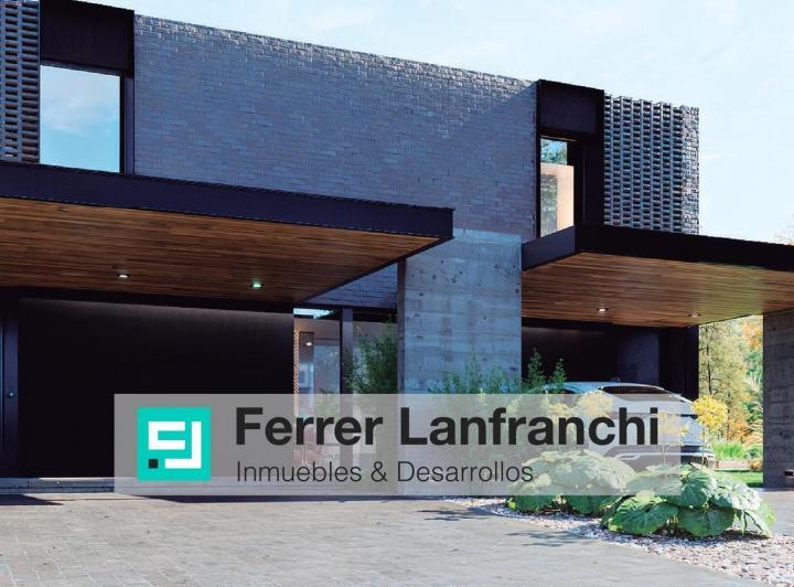 Casa · 180m² · 17 Ambientes · 1 Cochera