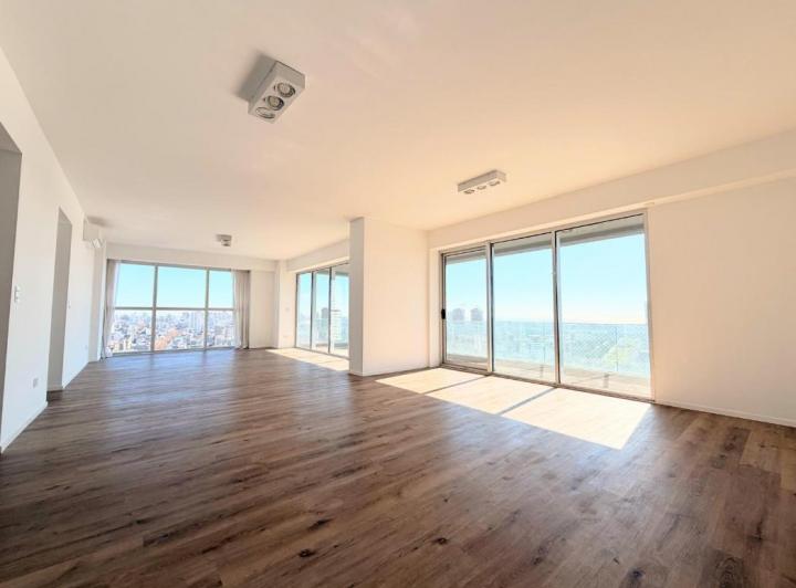 Departamento · 196m² · 4 Ambientes · 3 Cocheras