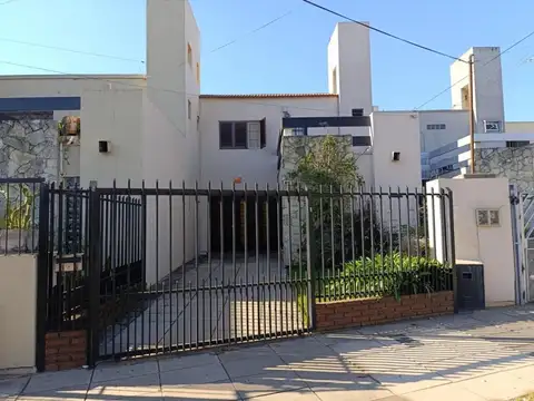 PH en Venta en Merlo, Partido de Merlo