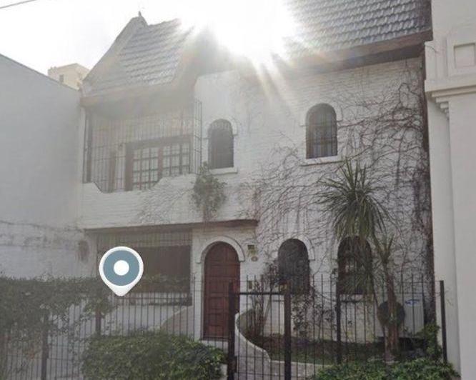 Casa · 200m² · 5 Ambientes · 1 Cochera