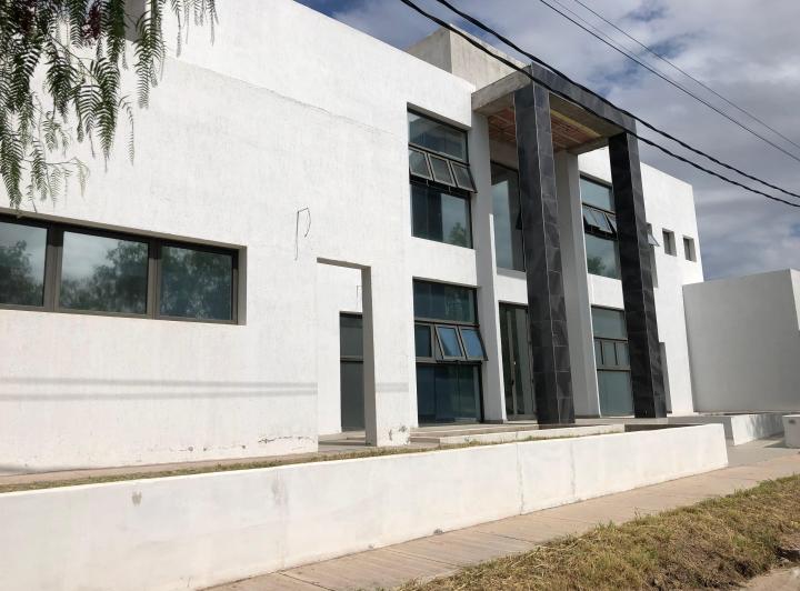 Bodega-Galpón · 1400m²