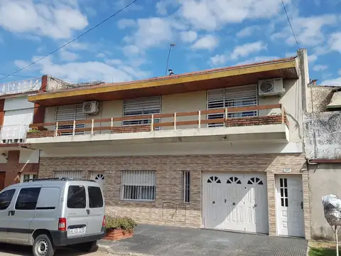 PH en Venta en Caseros, Partido de Tres de Febrero