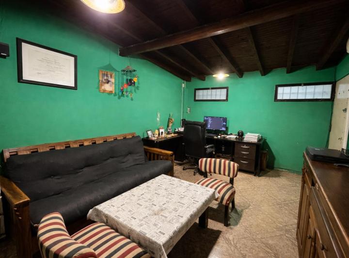 Casa · 156m² · 4 Ambientes · 2 Cocheras