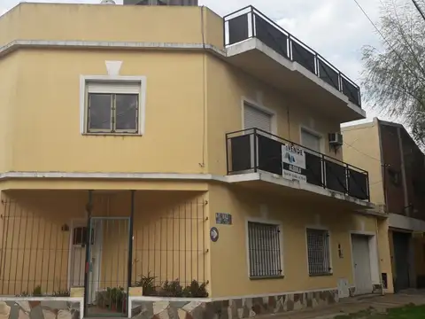 PH en Venta en Remedios de Escalada, Partido de Lanús