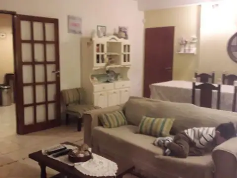 PH en Venta en Castelar, Partido de Morón