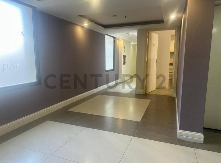 Departamento · 65m² · 2 Ambientes · 1 Cochera