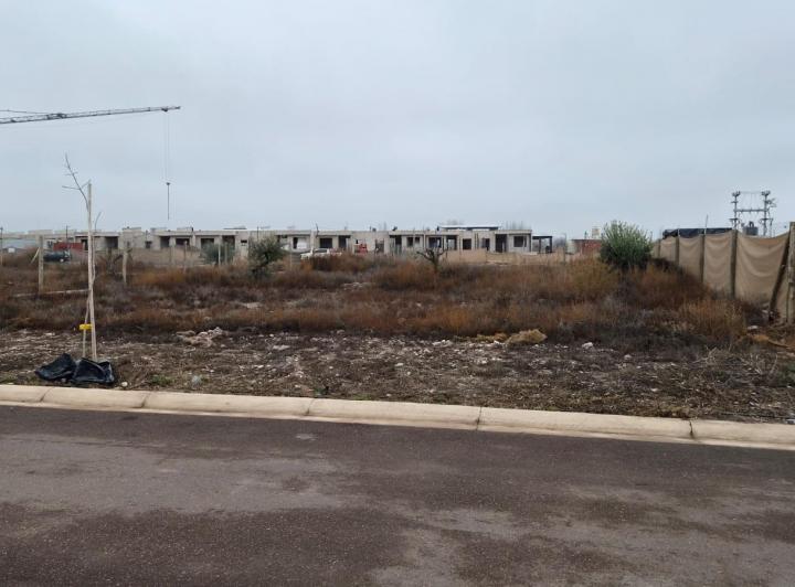 Terreno · 566m²
