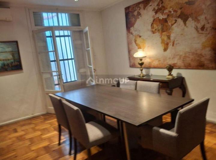 Casa · 153m² · 6 Ambientes